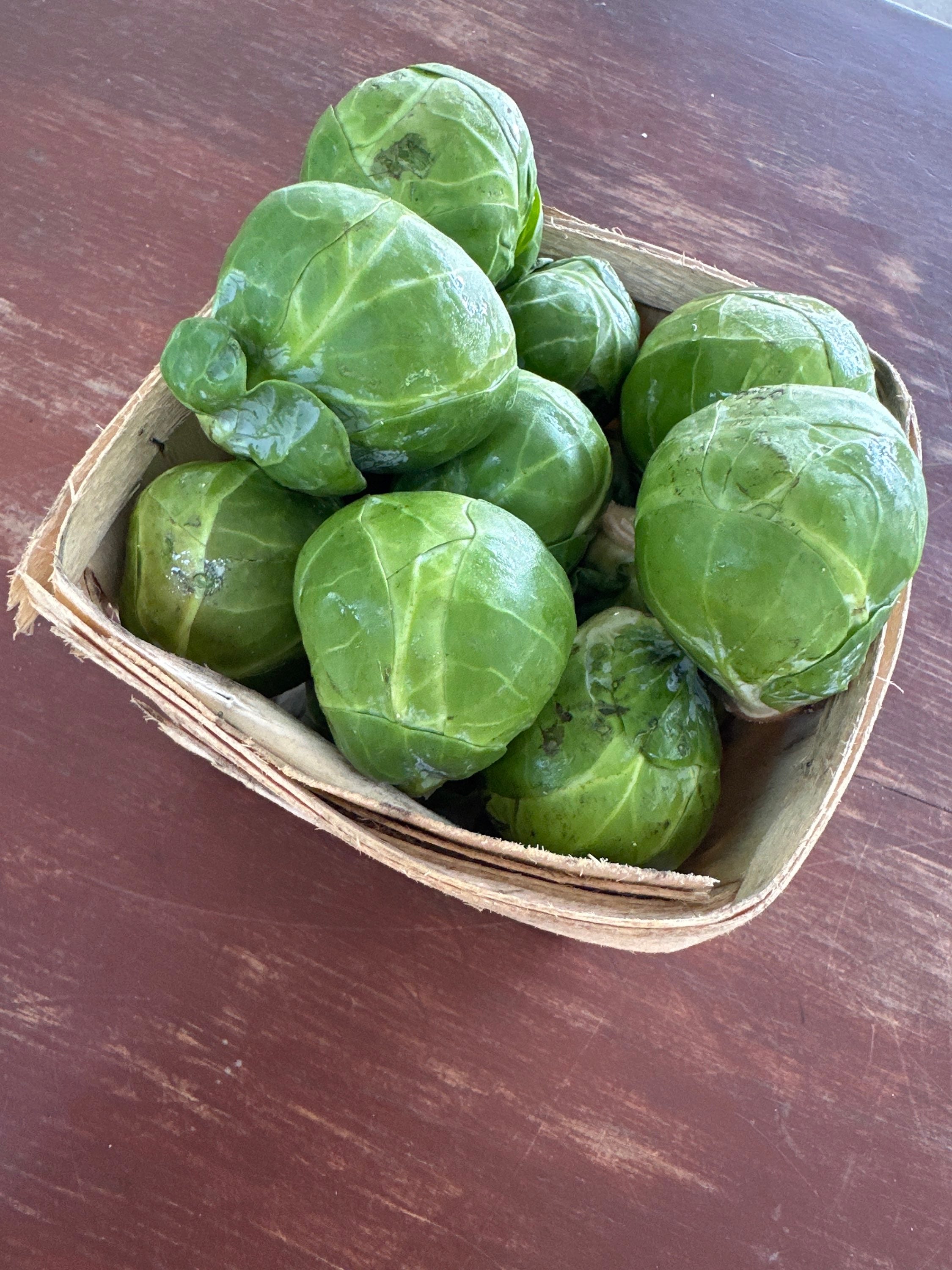 Brussel Sprouts per pound image 1