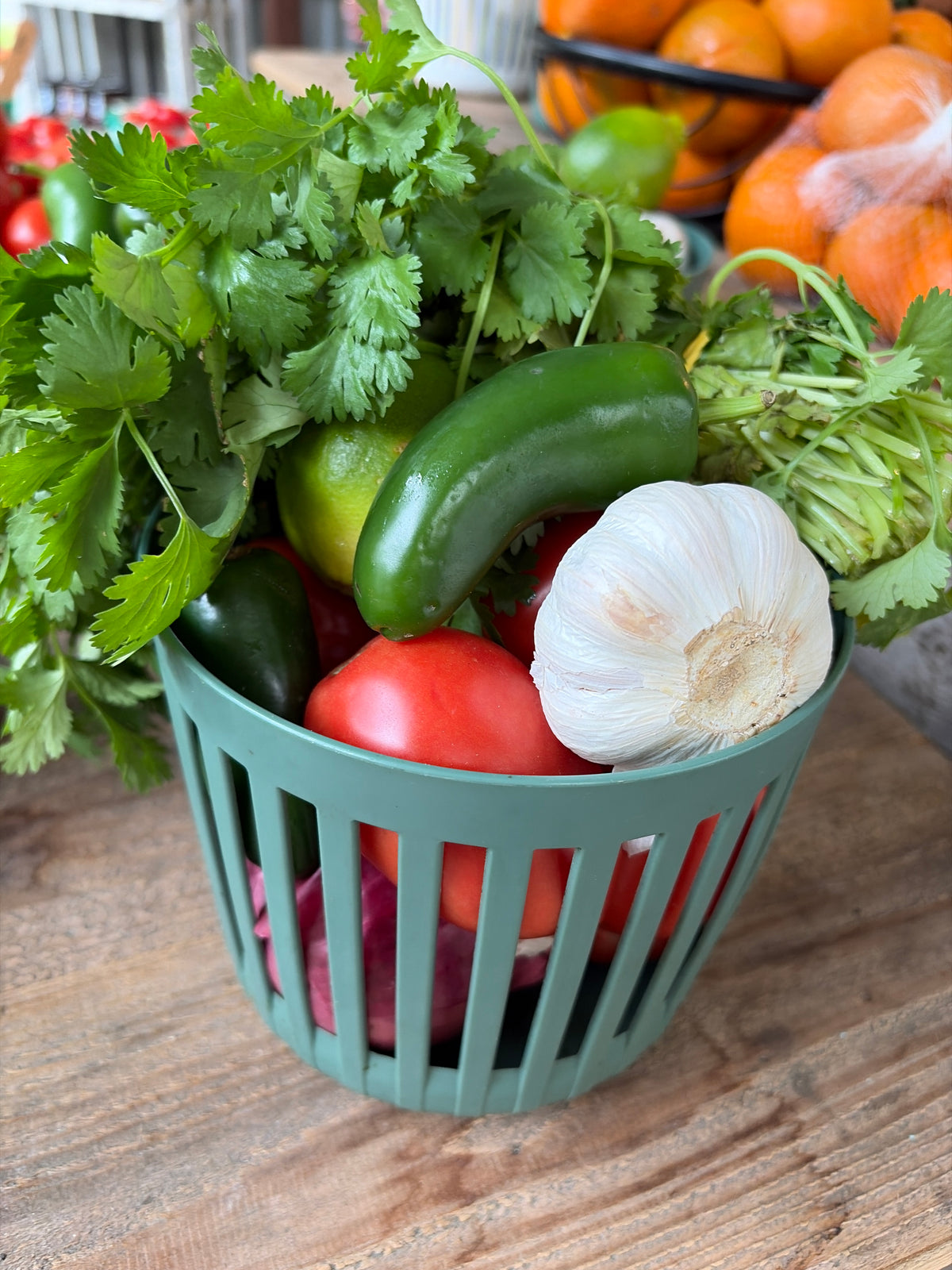 Salsa basket