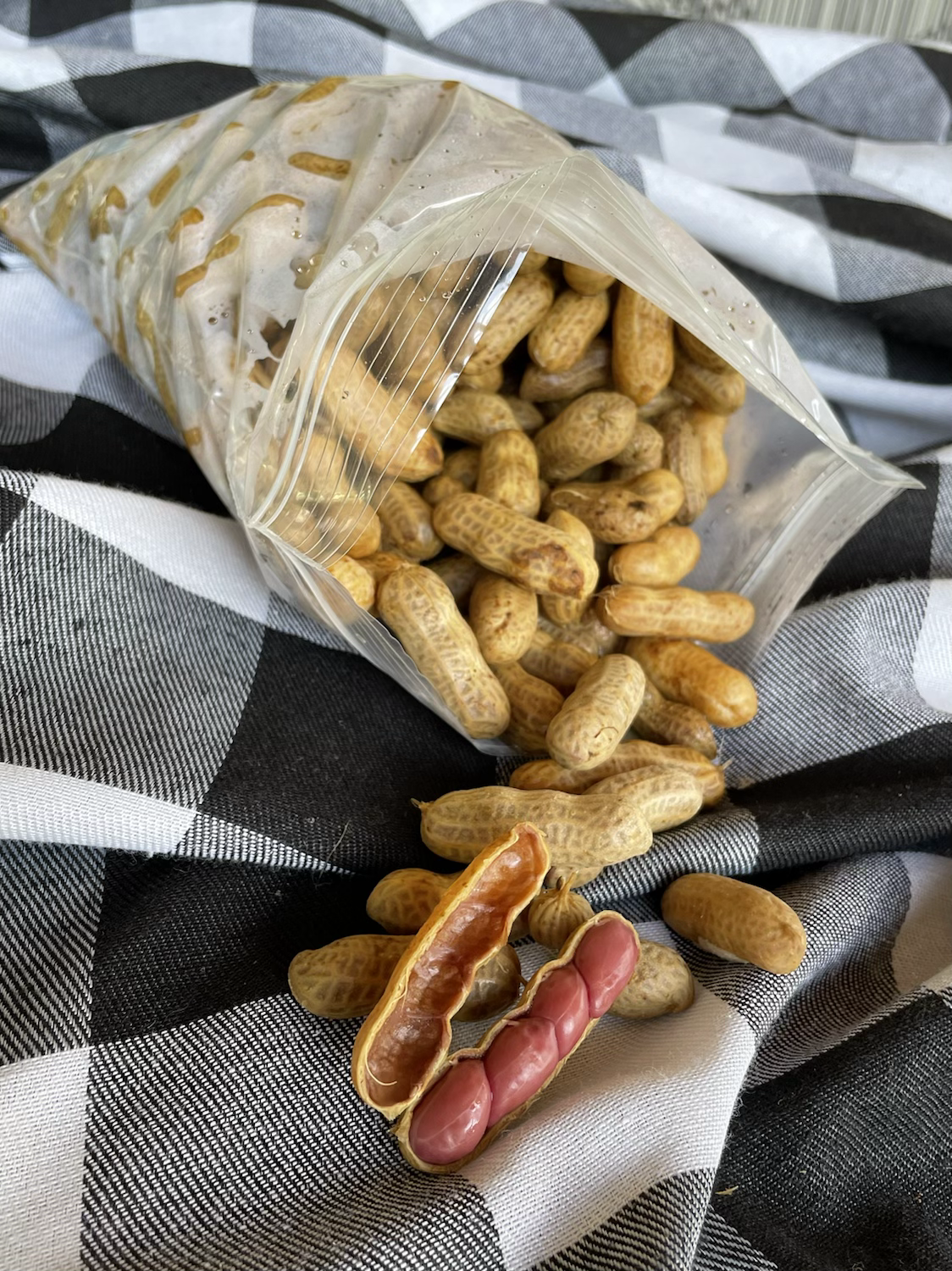 Farm 99 Boiled Peanuts -frozen image 1